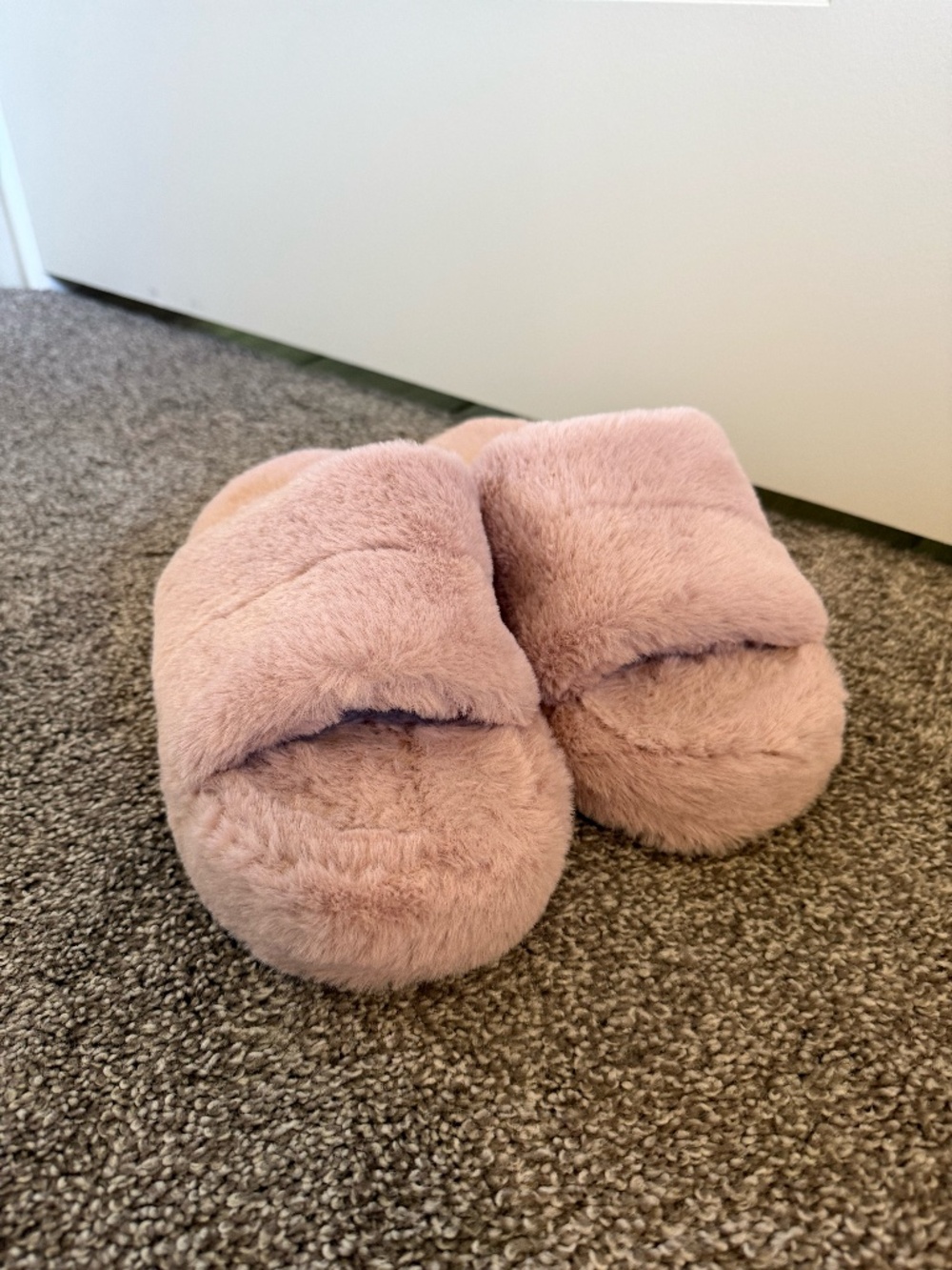 Pink Open Toe Slippers